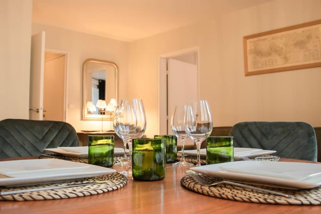 Logement Centre Ville De Reims - Commerces - Wifi Luaran gambar