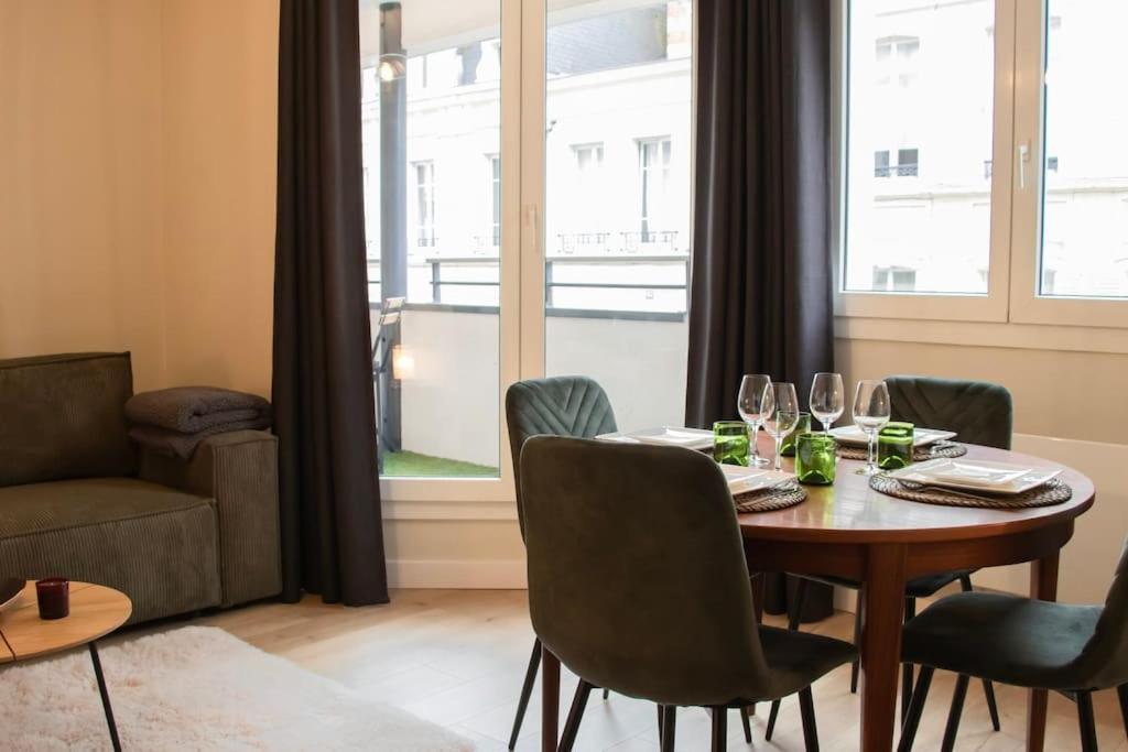 Logement Centre Ville De Reims - Commerces - Wifi Luaran gambar